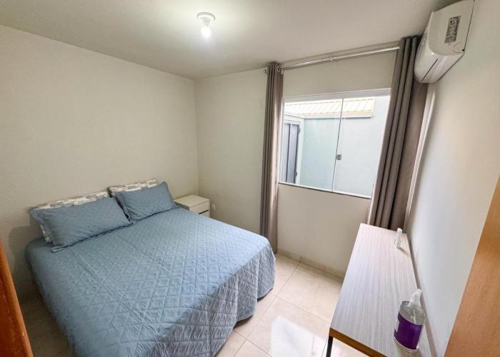Casa Para Até 5 Hospedes Próximo UNITRI, Uberlândia Shopping e Palácio de Cristal