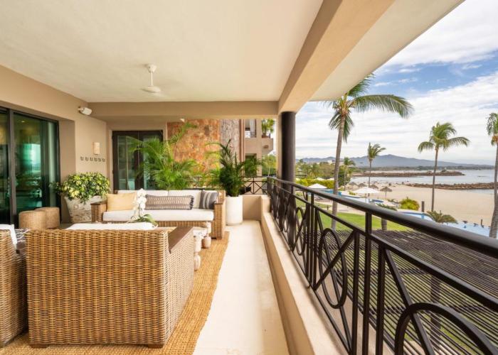 Hacienda De Mita, Close to Ocean and Golf