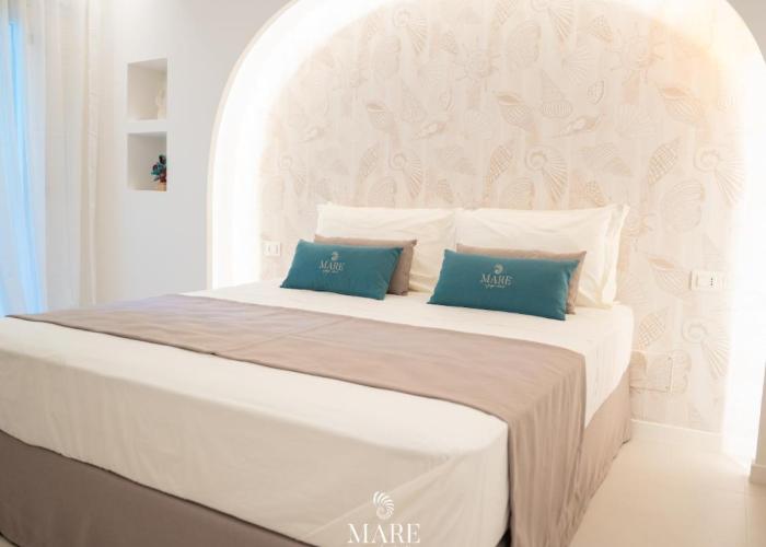 MARE - A Jungle Retreat