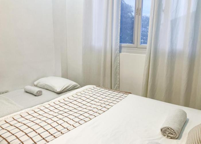2BR Laid Back Apartment, near beach