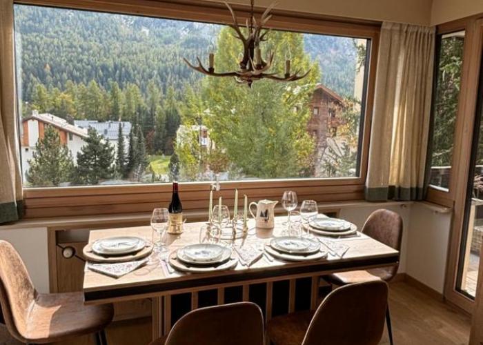 Appartamento nuovo Sankt Moritz Chesa arlas 3B