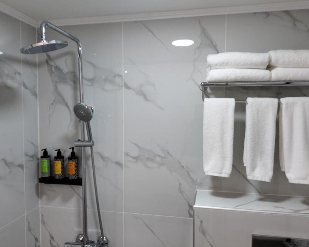 фото CC LUX Suites