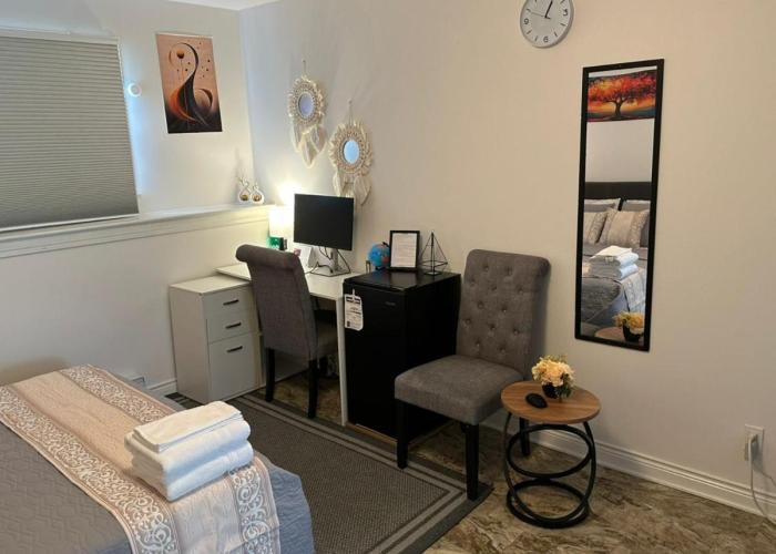 Kenneths Cozy Retreat - Saint John NB - 1BR - Wi-Fi - 4mins to Regional Hospital