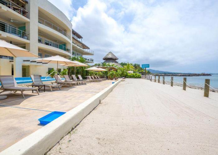Condo Ocean Modern with Panoramic Pacific Vistas Punta Mita