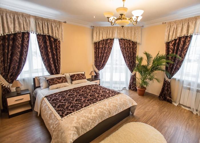 Benefit Hotel