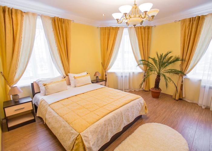 Benefit Hotel