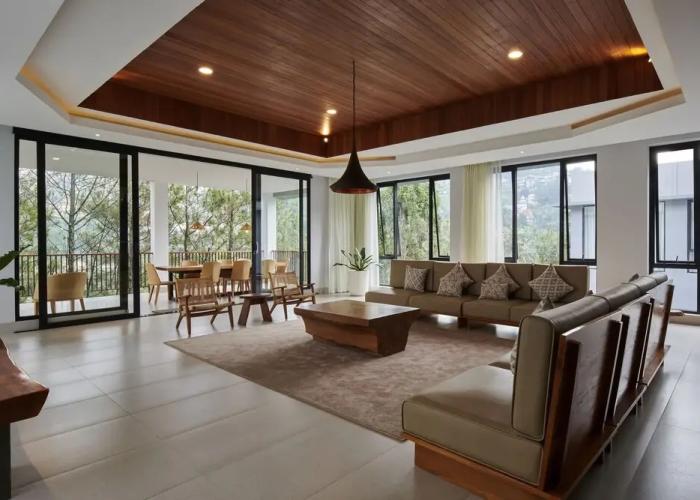 Atsuka Hill View 8BR Vila with Private Heated Pool