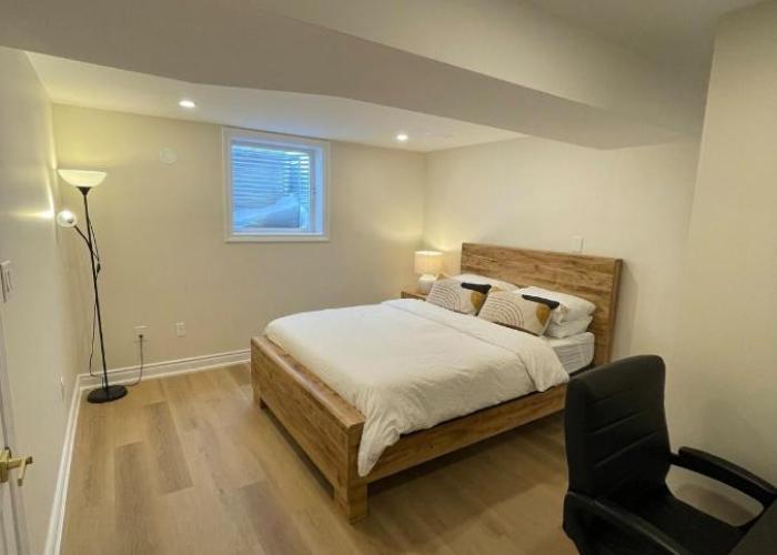 Stylish 2-Bedroom City Approved Basement Apartment
