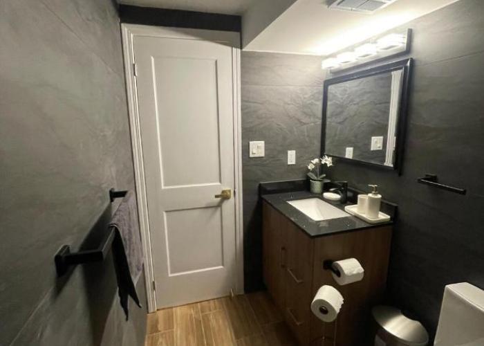 Stylish 2-Bedroom City Approved Basement Apartment