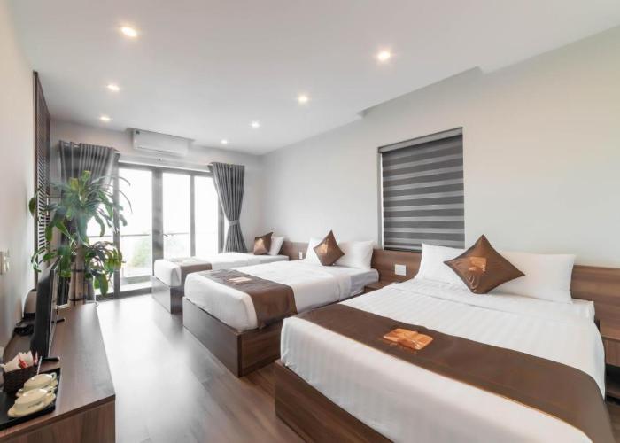 Villa Nguyên Căn 8 Phòng Ngủ View Biển