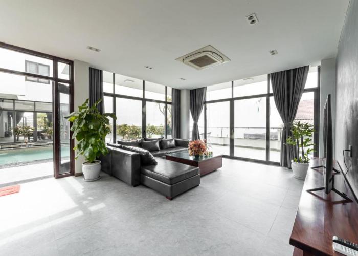 Villa Nguyên Căn 8 Phòng Ngủ View Biển