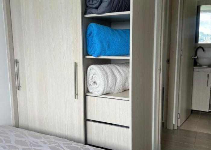 Apartamento TERMINAL DE TRANSPORTE, CABLE AEREO, DOLLARCITY, D1