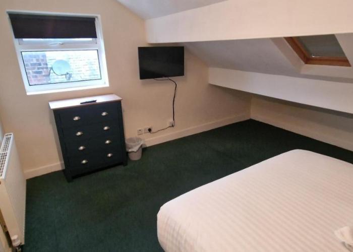 QUICK ROOMz WAKEFIELD