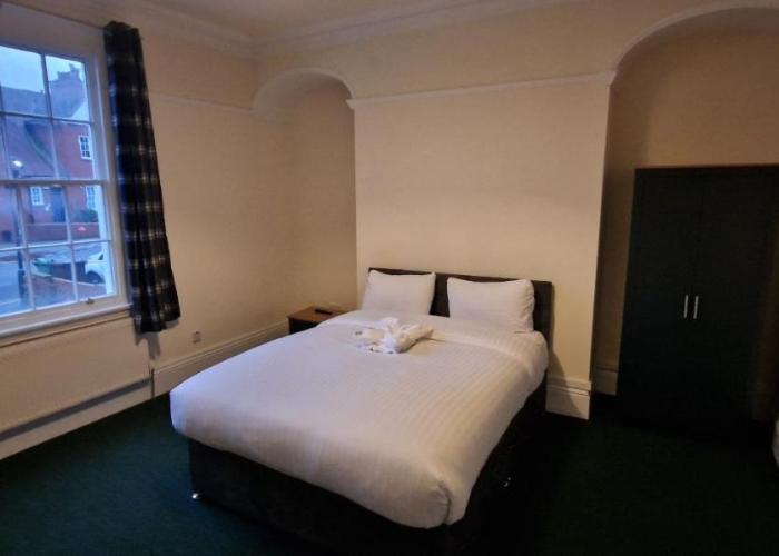 QUICK ROOMz WAKEFIELD