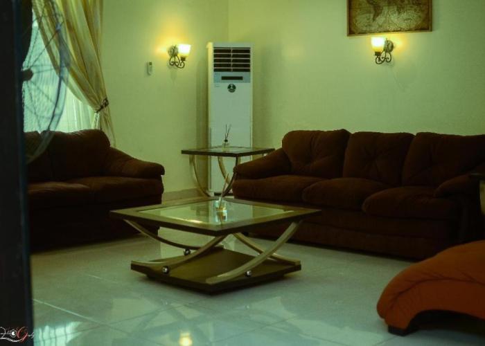 Luxury 4 bedroom apartment