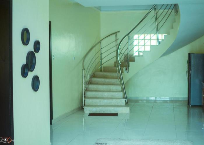 Luxury 4 bedroom apartment