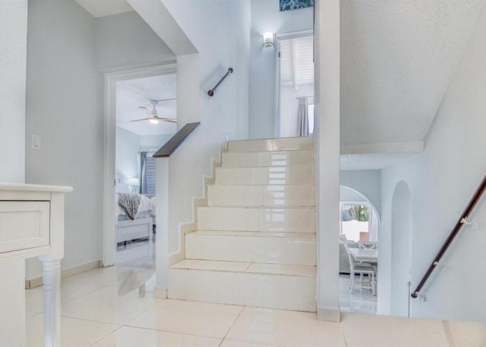 Charming 3BR Villa w Private Pool in Pelican Key