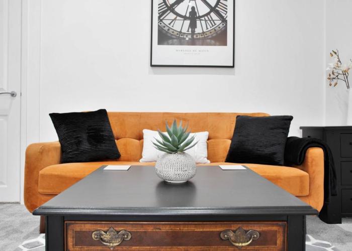WhiskAwayStays - Field House - Apartment 2