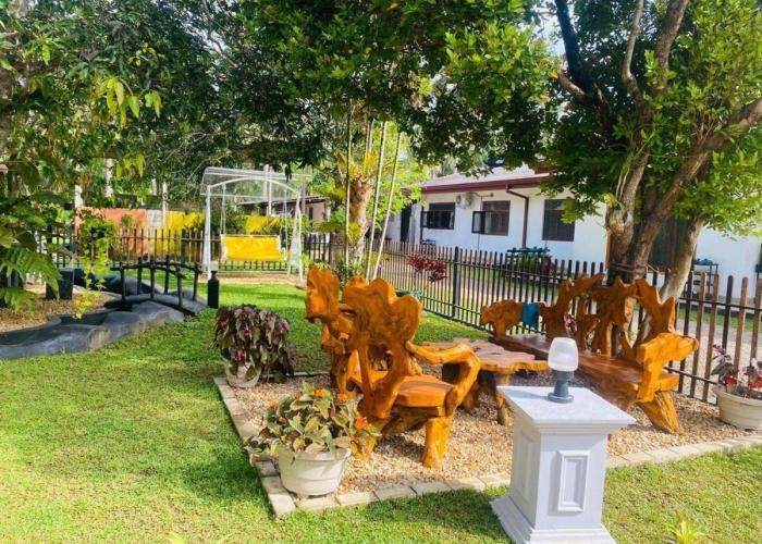 Villa Kingfish,, Apartments