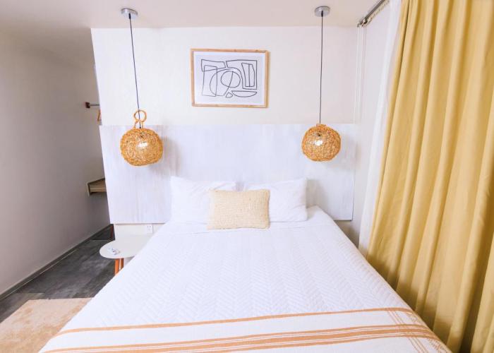 Apt with complimentary ride to airport - Altun Ha Unit Ladyville Airport BELIZE CITY