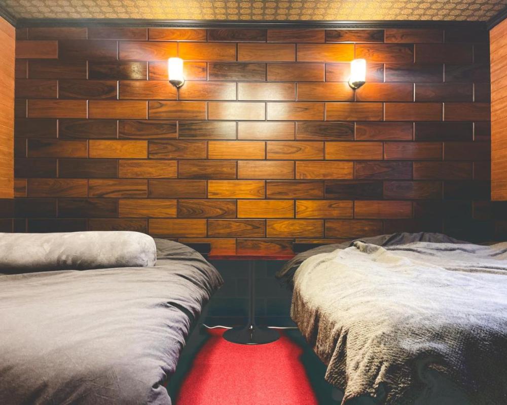 фото TOYS 927 private room guesthouse and gallery, next to the cinema theater