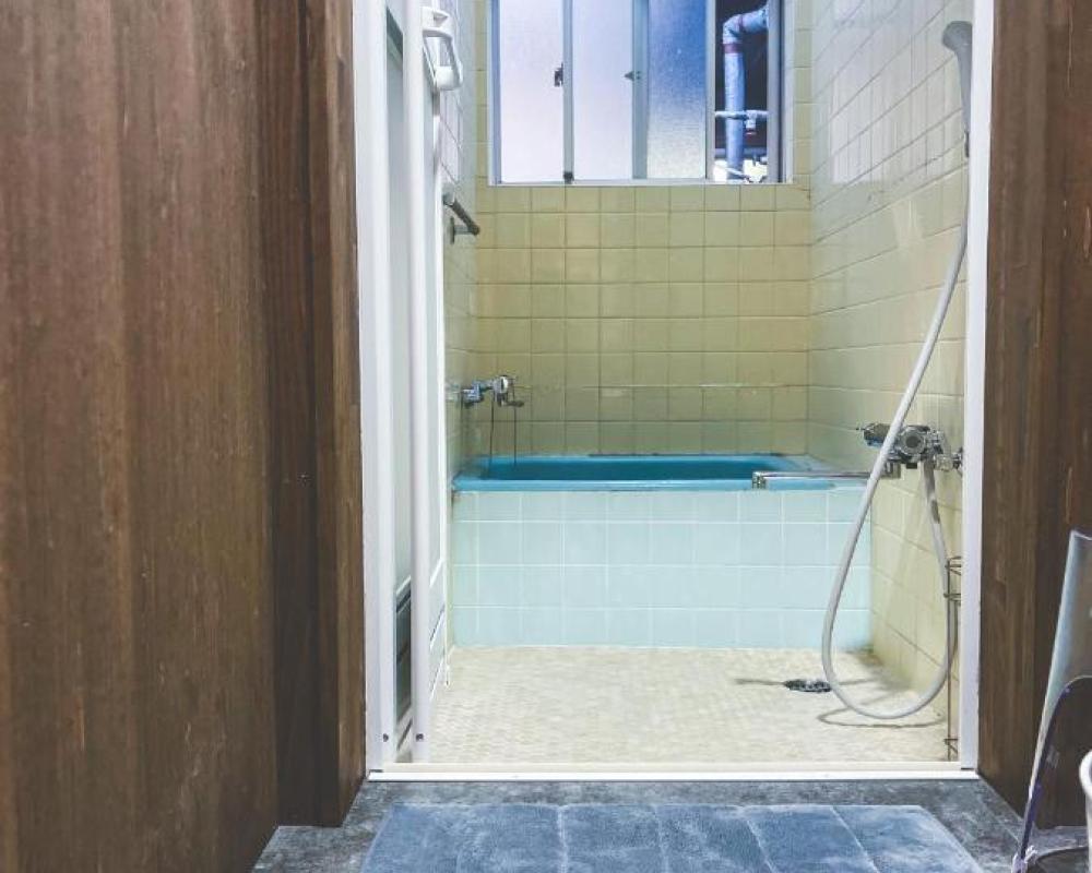 фото TOYS 927 private room guesthouse and gallery, next to the cinema theater