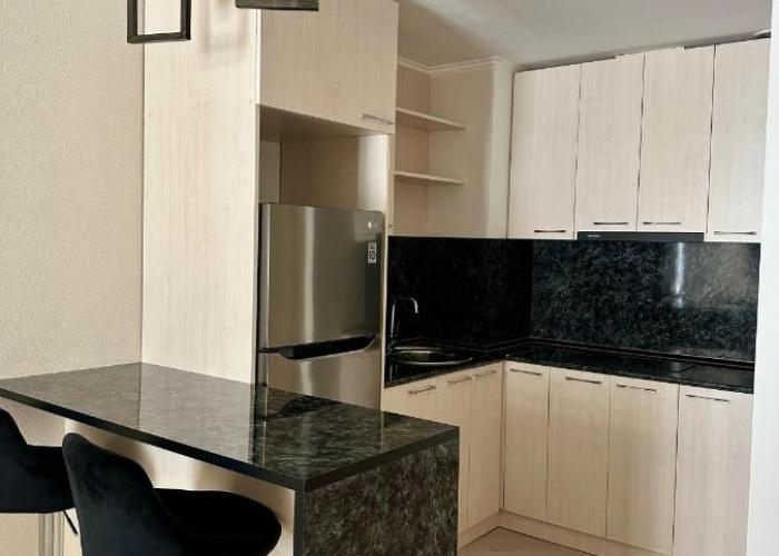 Alvina Apartment Complex