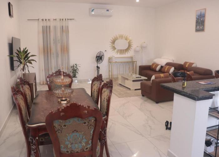 Gabon Happiness House
