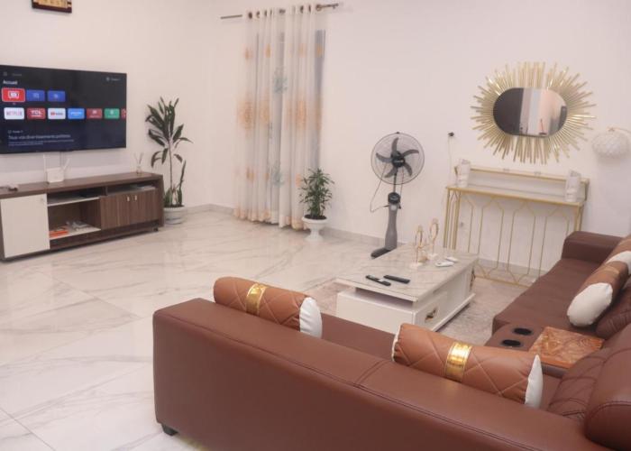 Gabon Happiness House