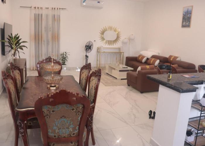 Gabon Happiness House