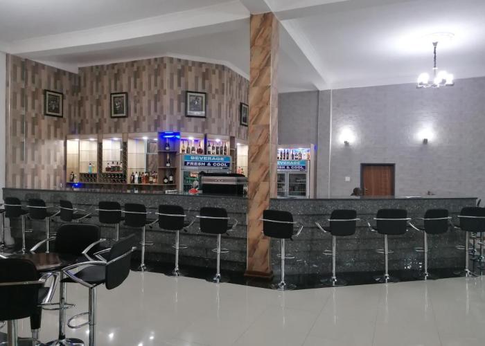 Royal Gibson Hotel