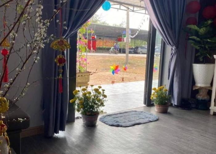 Ruby House, 3 Bedroom Apartment, beachside
