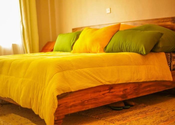 Cachette En Bois