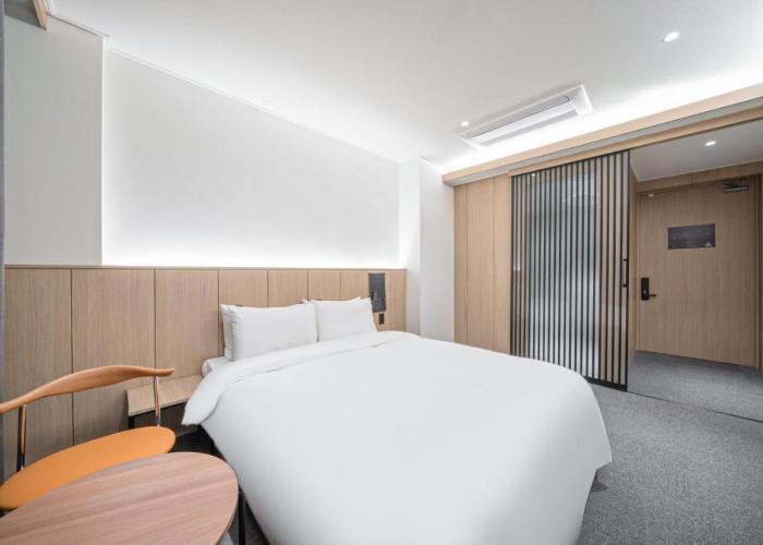 Hound Hotel DaeGu