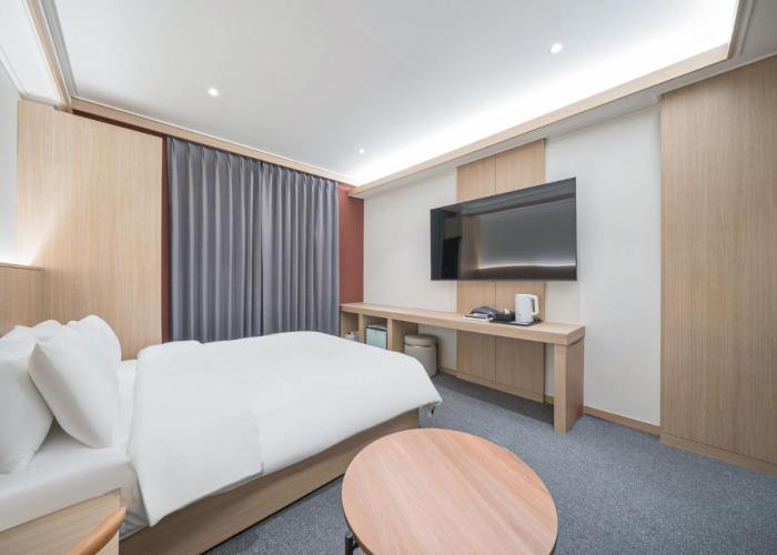 Hound Hotel DaeGu
