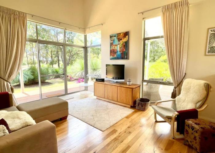 White Tree Retreat Yallingup hills