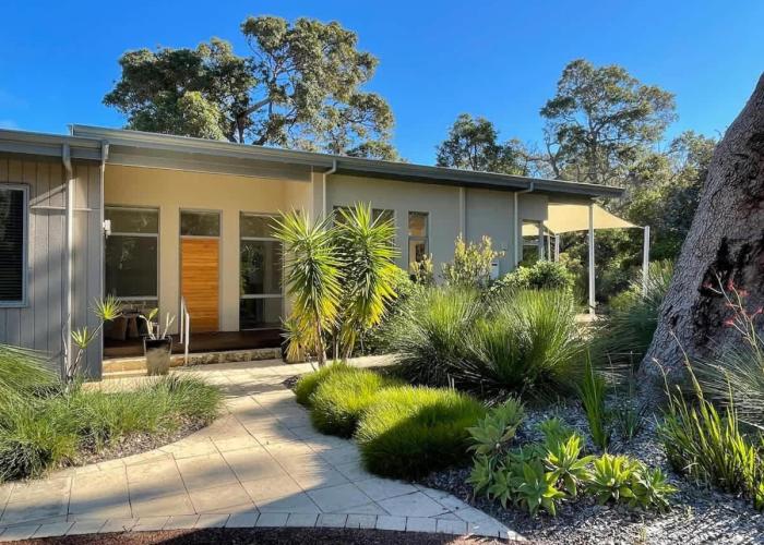White Tree Retreat Yallingup hills