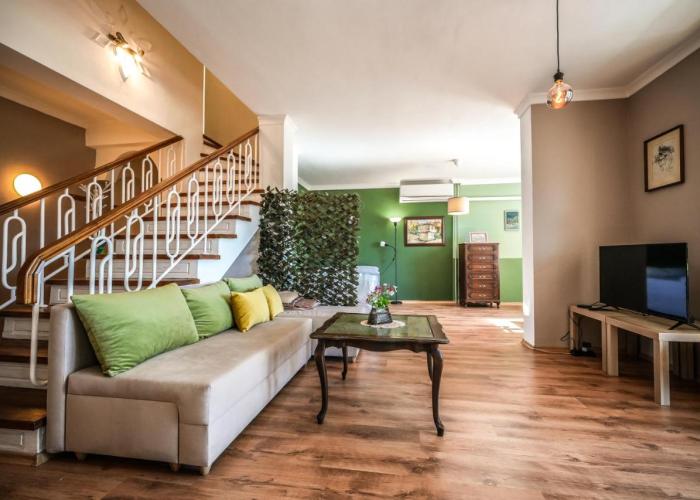 2BDR Yavorov apartment