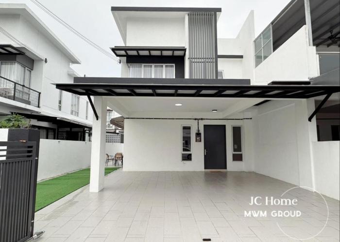 Kluang Gunung Lambak view Family Suites