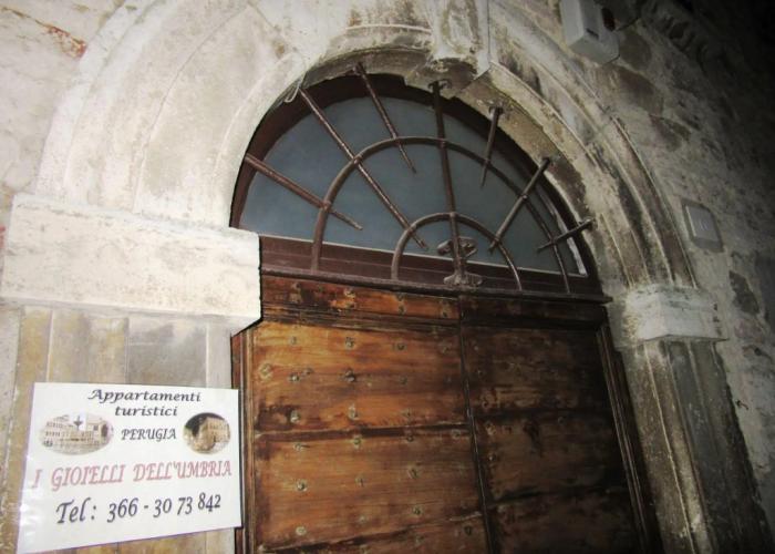 I Gioielli dell' Umbria - Ambra, Perla