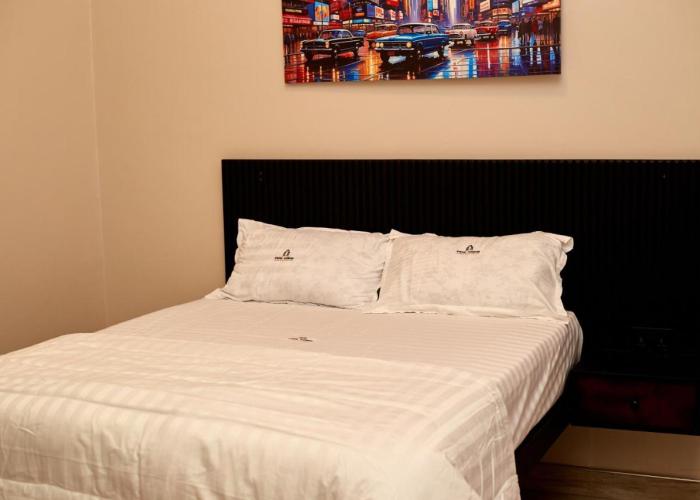 Piere Apartments