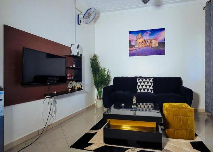 Lovana Apartments and Hotel