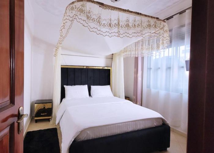 Lovana Apartments and Hotel