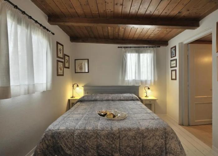 Domus Volumnia Country House