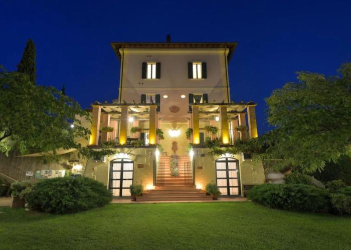 Domus Volumnia Country House