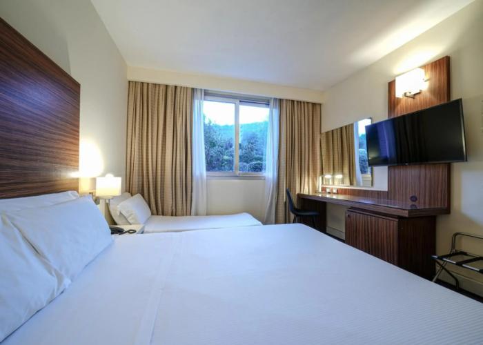 La Meridiana Bleisure Hotel