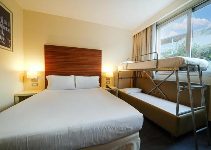 La Meridiana Bleisure Hotel
