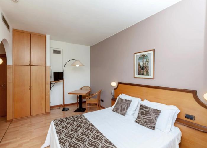 Hotel Tevere