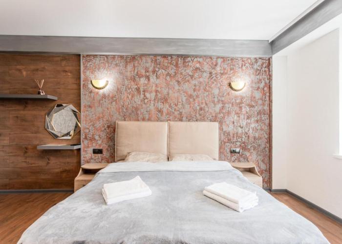 one bedroom apart with condition