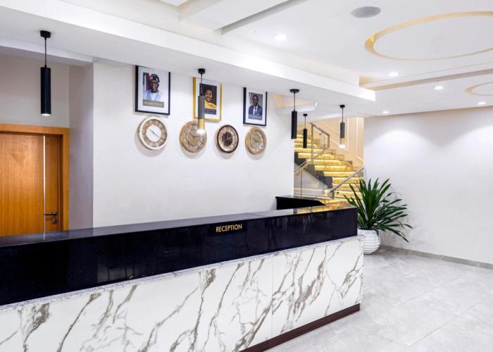 Executive Hotel and Suites